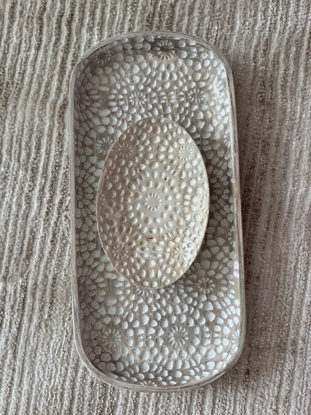 Embossed Decorative Tray Set in Pearl White
